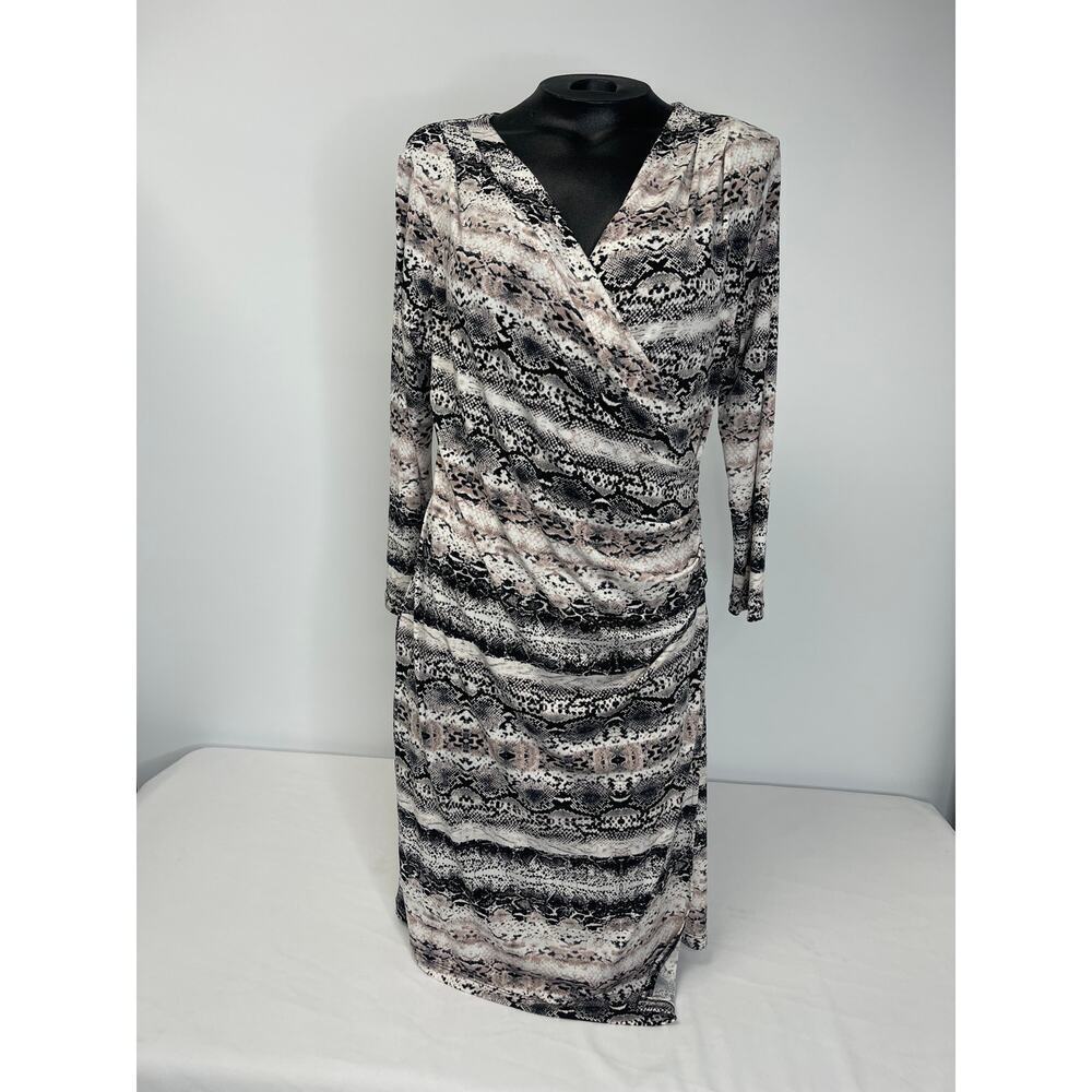 Calvin Klein NWT Snake Print Dress (B7#8)